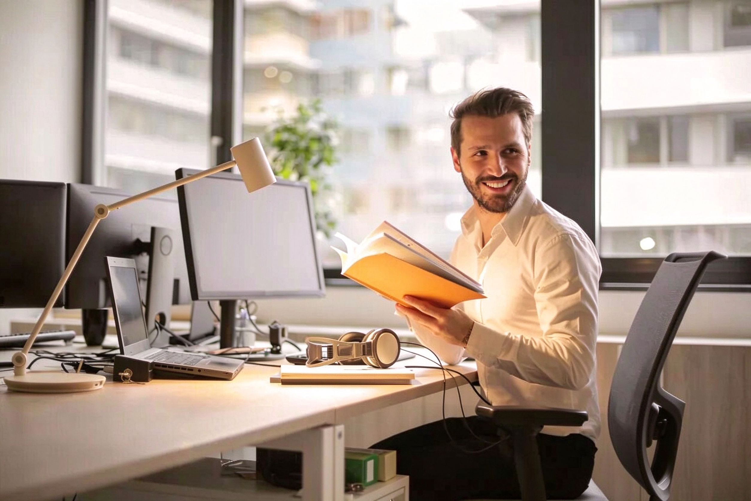How to Select the Right Supplier: A Buyer's Guide